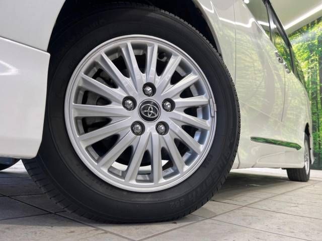 Toyota VOXY HYBRID 2014-12 189868-14