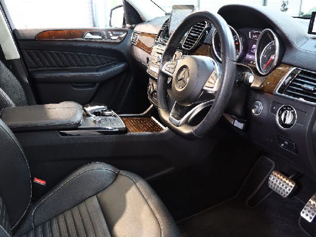 Mercedes Benz GLS-CLASS 2016-05 2732-11