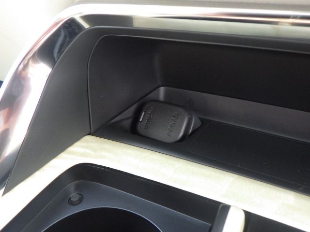 Mazda CX-60 2022-08 9825-21
