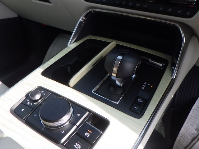 Mazda CX-60 2022-08 9825-24