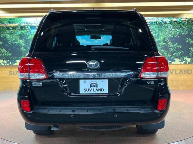 Toyota LAND CRUISER 2011-12 189276-18