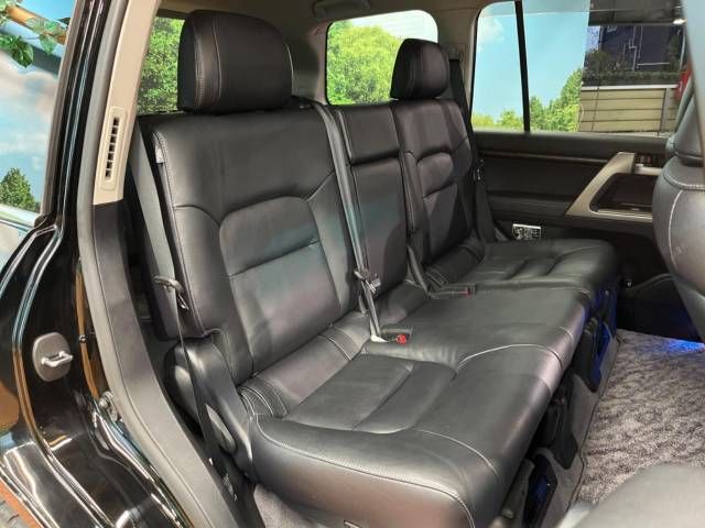 Toyota LAND CRUISER 2011-12 189276-12