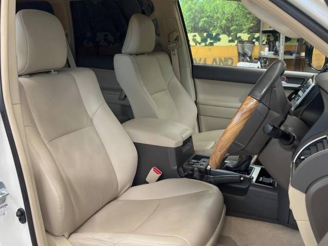 Toyota PRADO 2021-08 183614-10