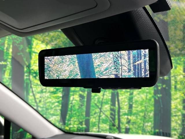 Toyota RAV4 2019-06 183692-2