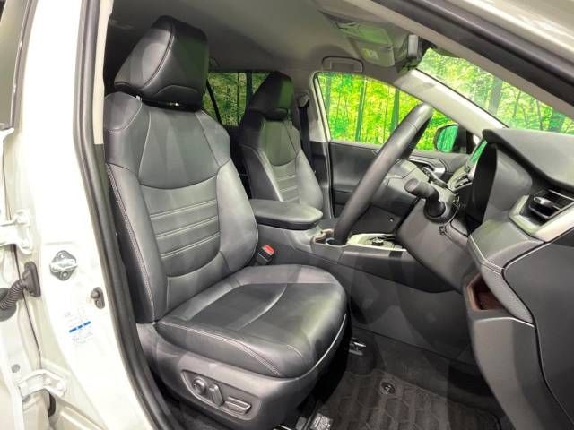 Toyota RAV4 2019-06 183692-9
