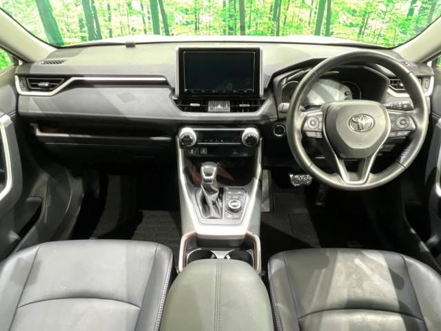 Toyota RAV4 2019-06 183692-1