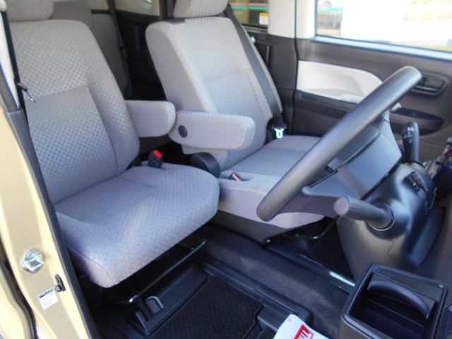 Daihatsu TANTO 2023-01 186369-7