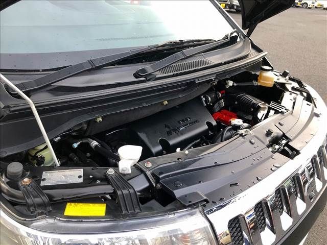 Mitsubishi DELICA D5 2018-01 180774-26