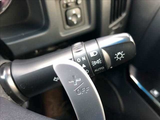 Mitsubishi DELICA D5 2018-01 180774-17