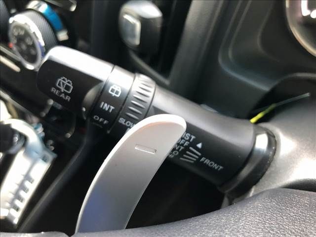 Mitsubishi DELICA D5 2018-01 180774-16