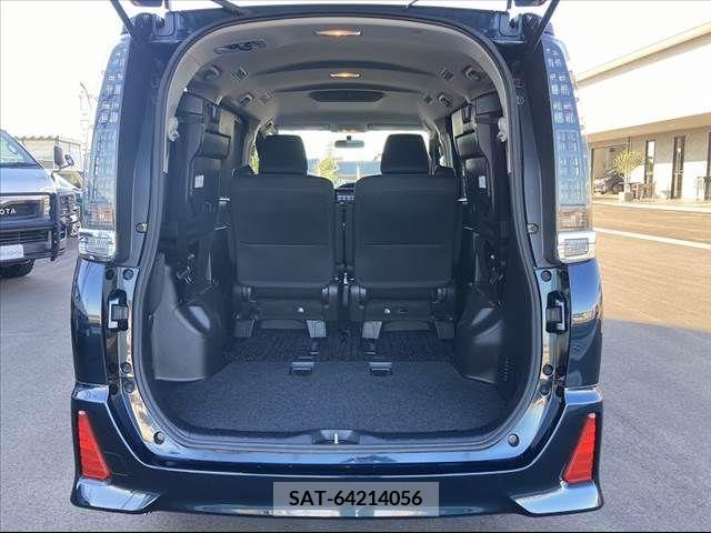 Toyota VOXY 2014-10 247589-16