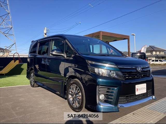 Toyota VOXY 2014-10 247589-5