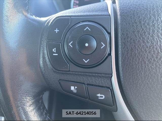 Toyota VOXY 2014-10 247589-23