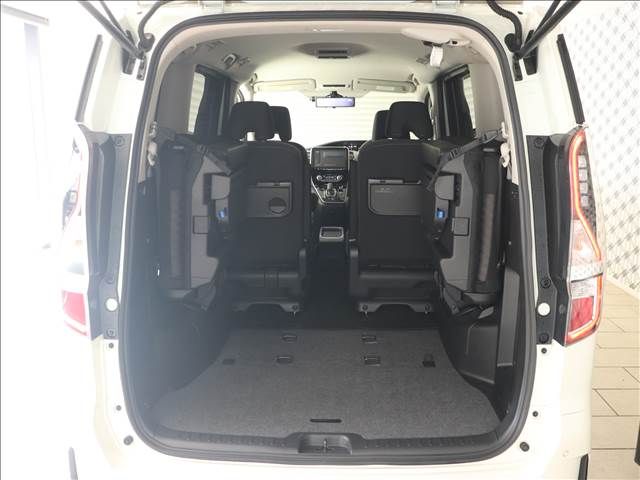 Nissan SERENA 2020-08 18036-19