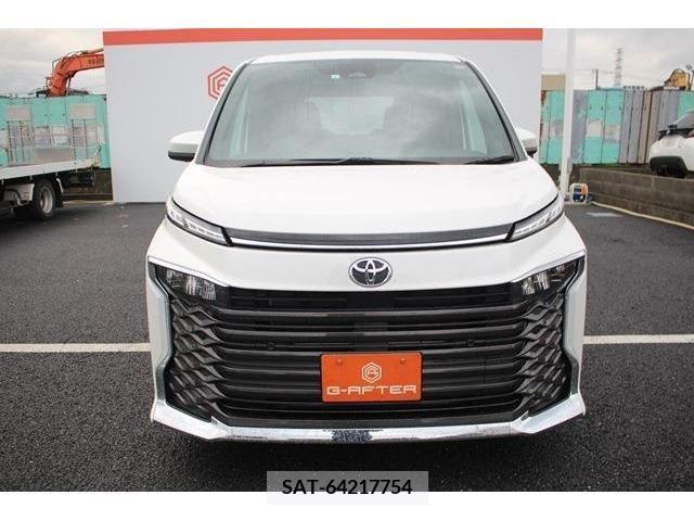 Toyota VOXY 2023-03 289056-7