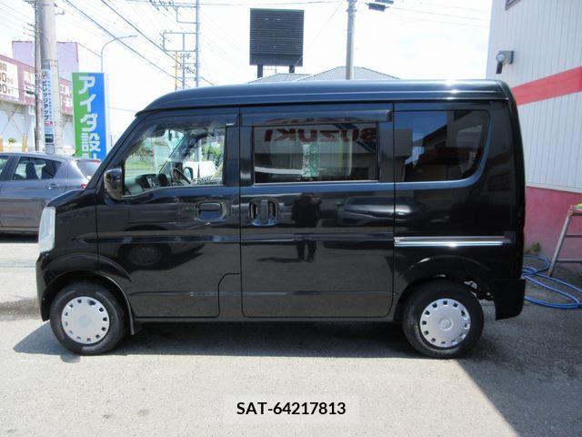 Suzuki EVERY 2017-07 268897-6
