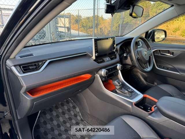 Toyota RAV4 2022-02 225284-6
