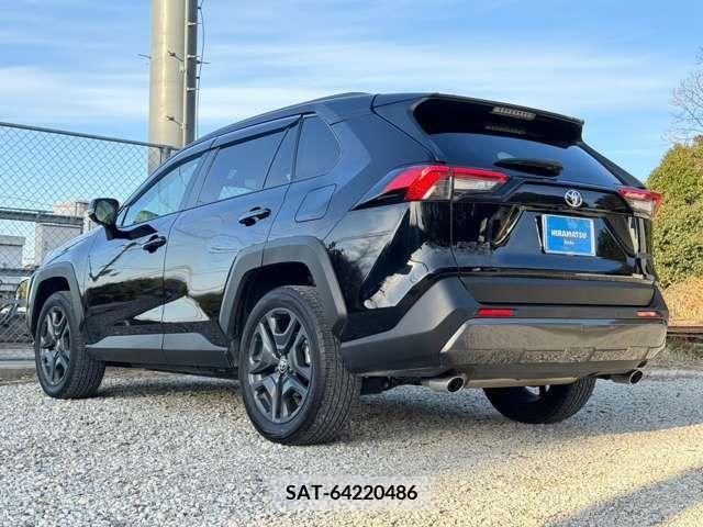 Toyota RAV4 2022-02 225284-2