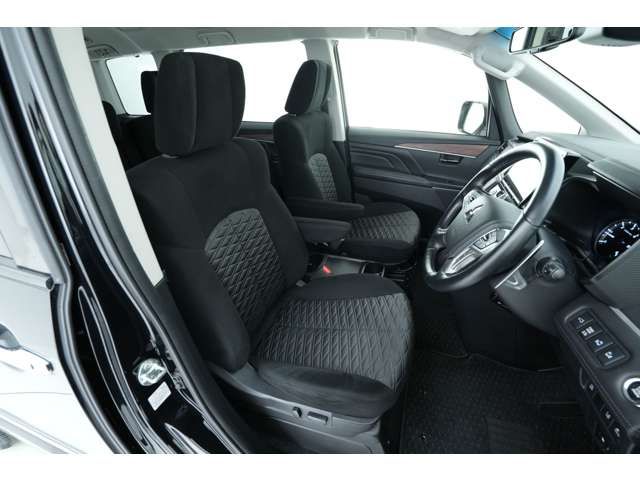 Mitsubishi DELICA D5 2022-09 189161-7