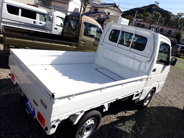 Suzuki CARRY TRUCK 2023-03 3084-4