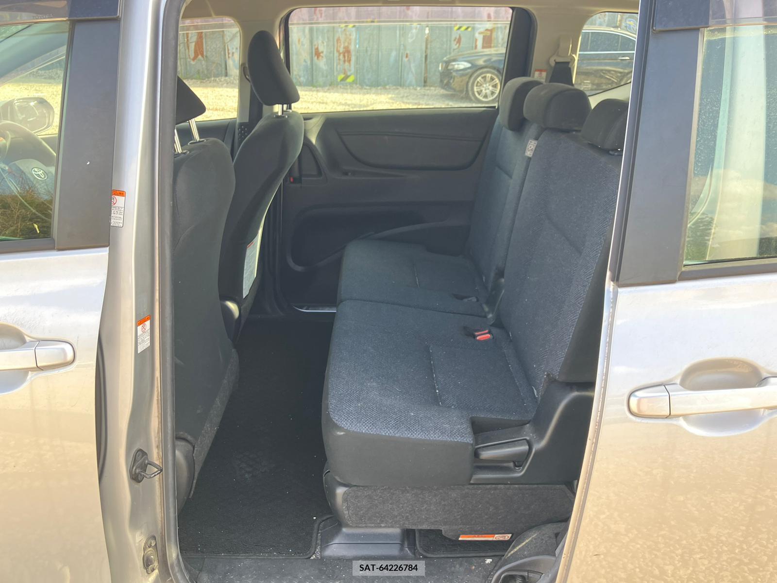 Toyota SIENTA 2017-09 258220-10