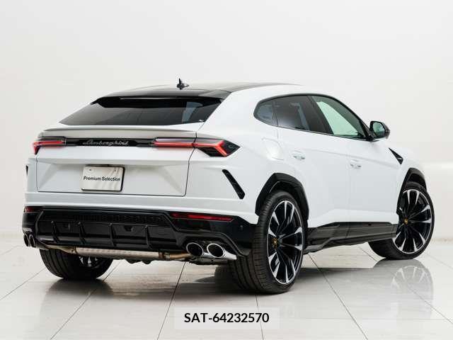 Lamborghini URUS 2022-05 321261-10