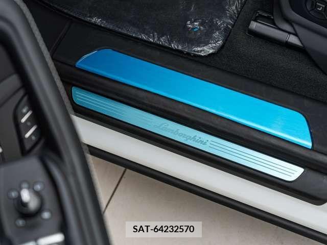 Lamborghini URUS 2022-05 321261-16