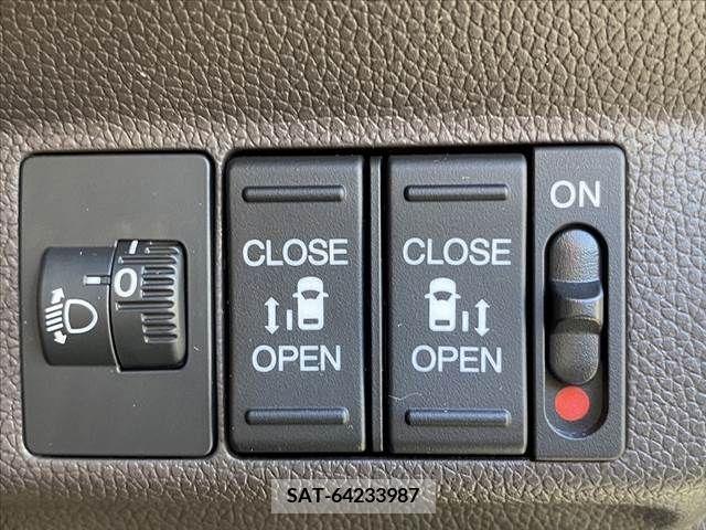 Honda FREED 2022-07 331270-4
