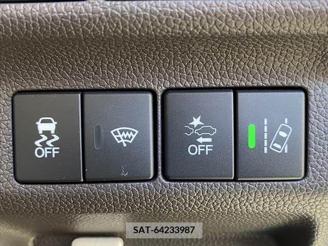 Honda FREED 2022-07 331270-25