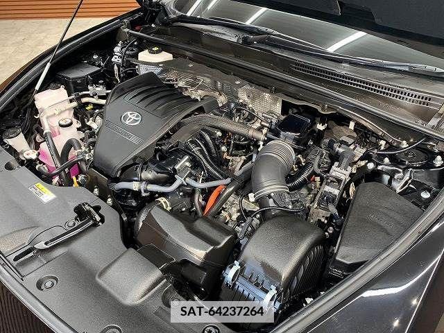 Toyota CROWN 2022-11 341372-17