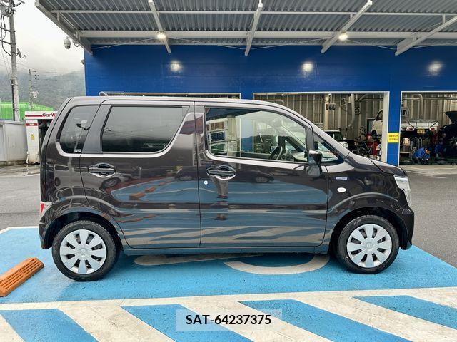 Suzuki WAGON R 2022-06 205570-3