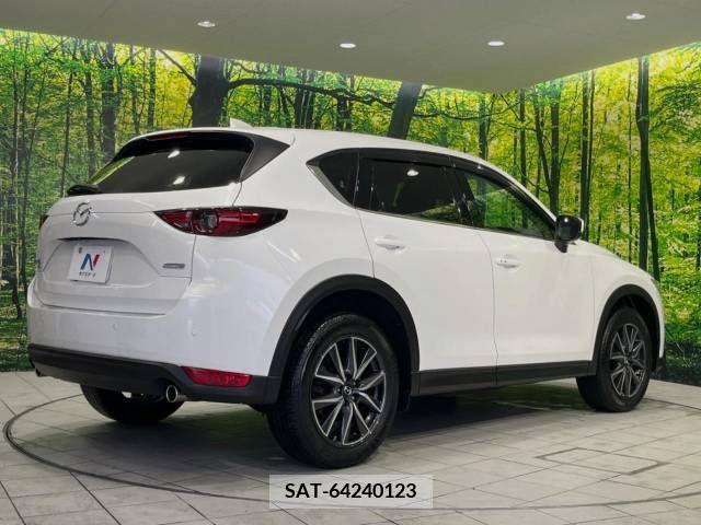 Mazda CX-5 2018-09 382117-16