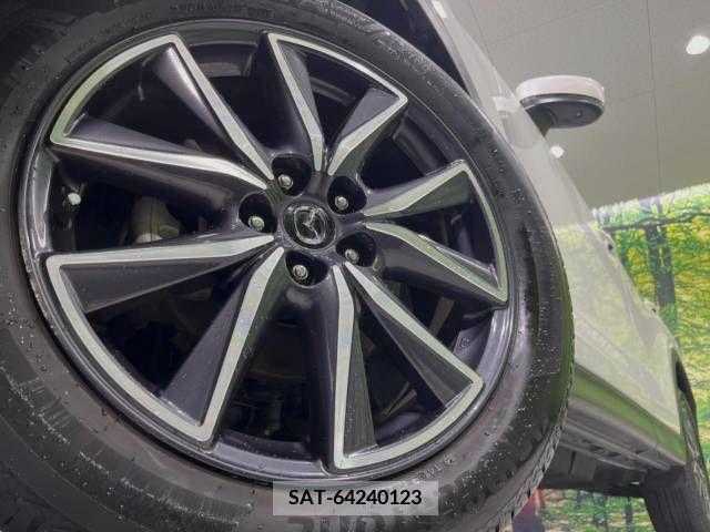Mazda CX-5 2018-09 382117-12