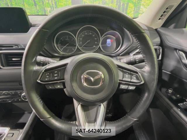 Mazda CX-5 2018-09 382117-10