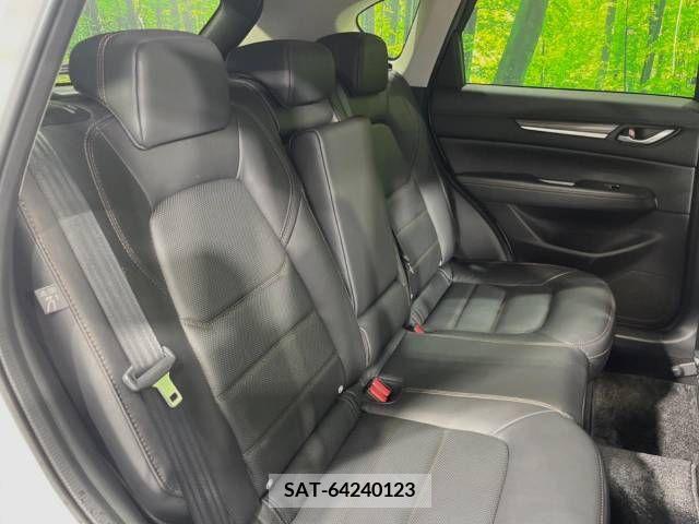 Mazda CX-5 2018-09 382117-8