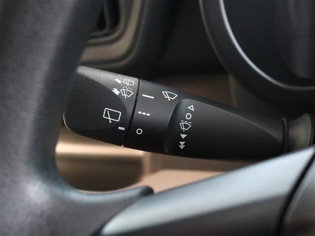 Toyota PASSO 2018-07 194960-24