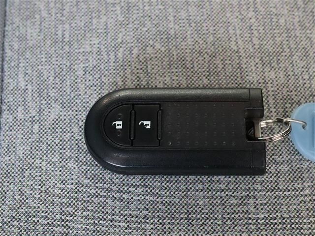 Toyota PASSO 2018-07 194960-13