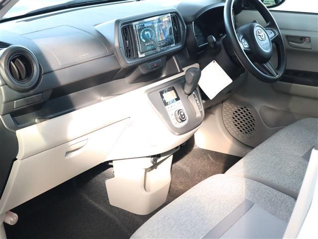 Toyota PASSO 2018-07 194960-11