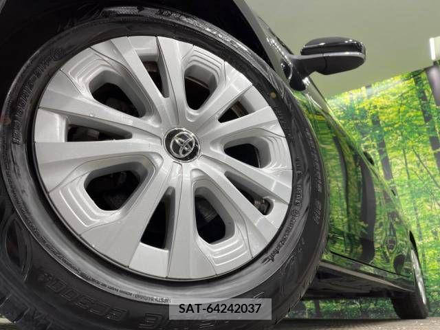 Toyota PRIUS 2019-08 282214-13