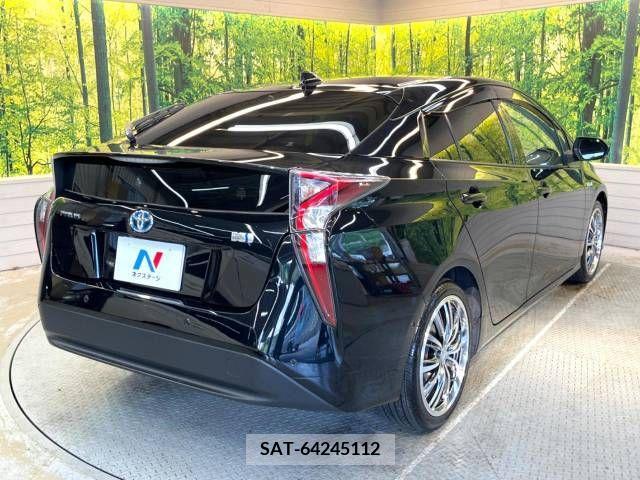 Toyota PRIUS 2016-06 393406-18