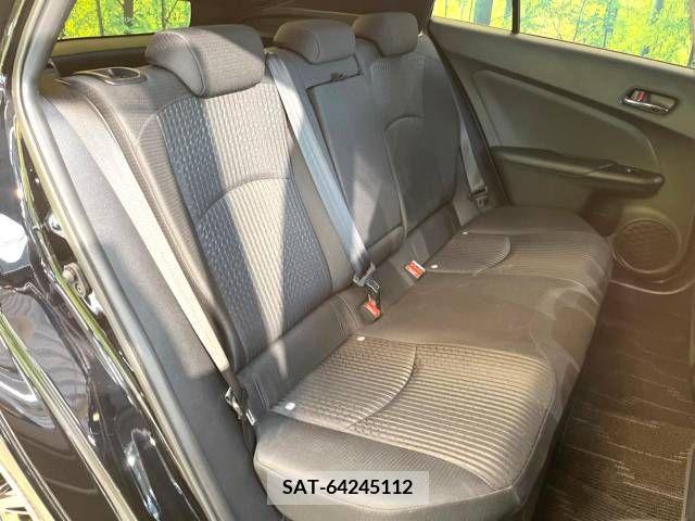 Toyota PRIUS 2016-06 393406-10