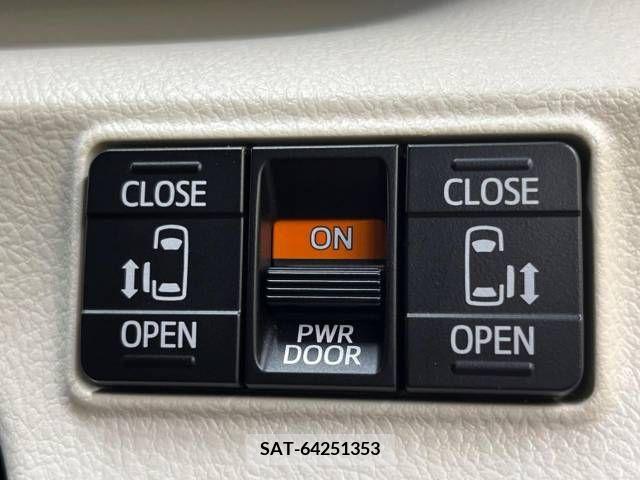 Toyota SIENTA 2016-06 314643-3