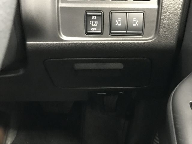 Nissan SERENA 2018-07 7794-29