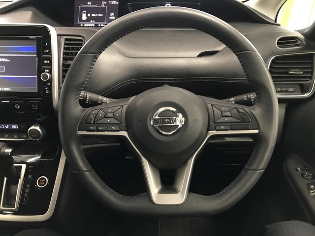 Nissan SERENA 2018-07 7794-17