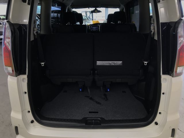Nissan SERENA 2018-07 7794-13