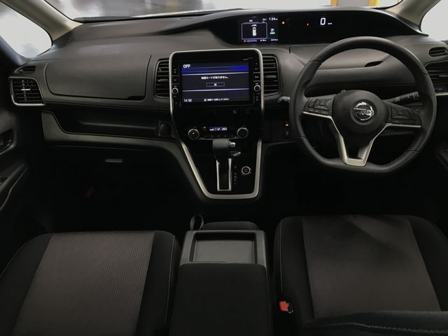 Nissan SERENA 2018-07 7794-1