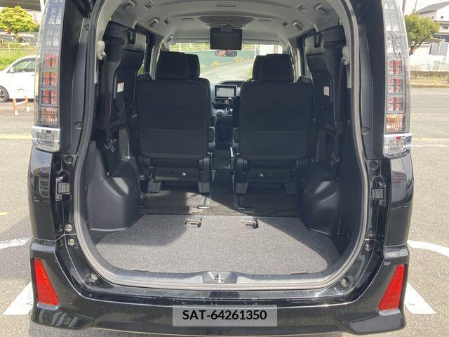Toyota VOXY 2015-08 289020-15