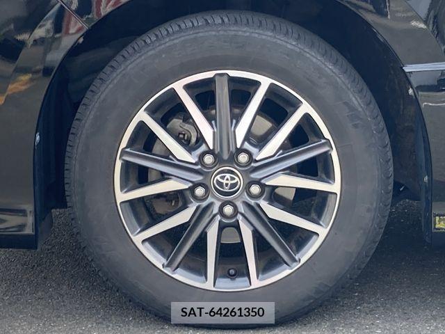 Toyota VOXY 2015-08 289020-17