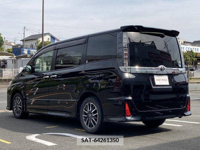 Toyota VOXY 2015-08 289020-7