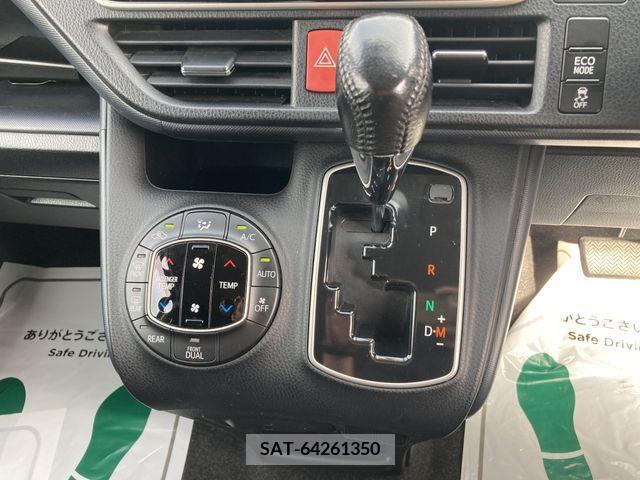 Toyota VOXY 2015-08 289020-11